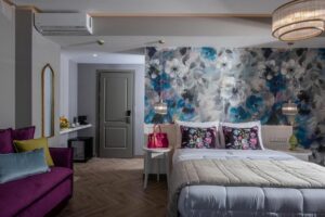 LA Constructions - Vespera City HotelOpens (4)