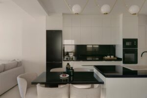 LA Constructions - Costel BeachFront Residence (8)