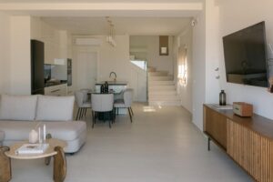 LA Constructions - Costel BeachFront Residence (9)