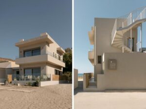 LA Constructions - Costel BeachFront Residence (1)
