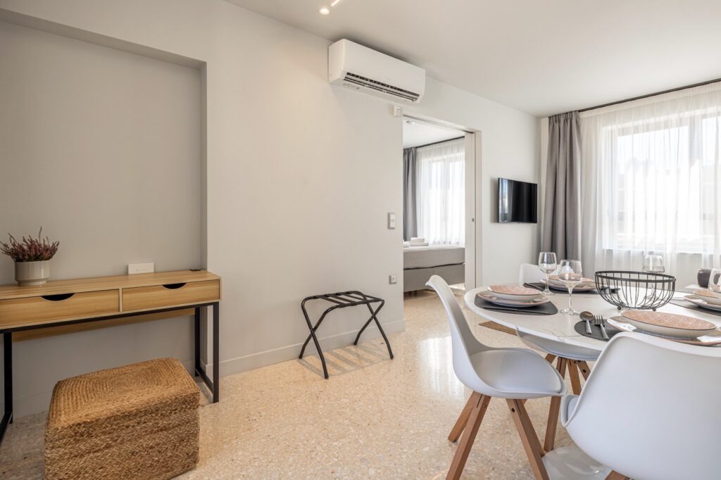 LA Constructions - Hotel PORTA NOVA (3)